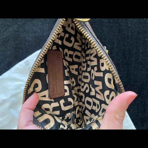 Marc by Marc Jacobs Wristlet - Picture 3 of 5